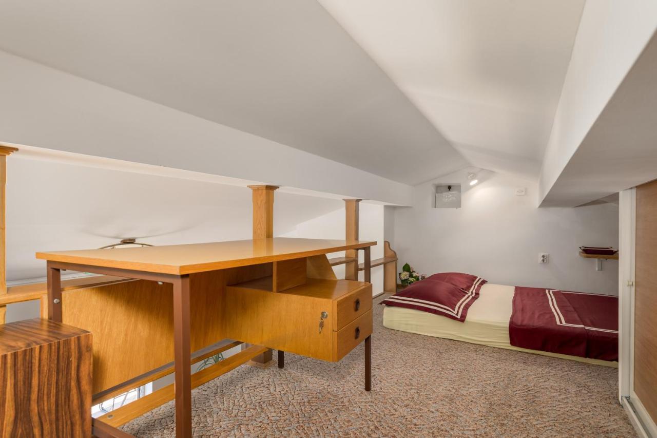 Apartment Magda With A Parking Space And Sea View Rijeka Bagian luar foto