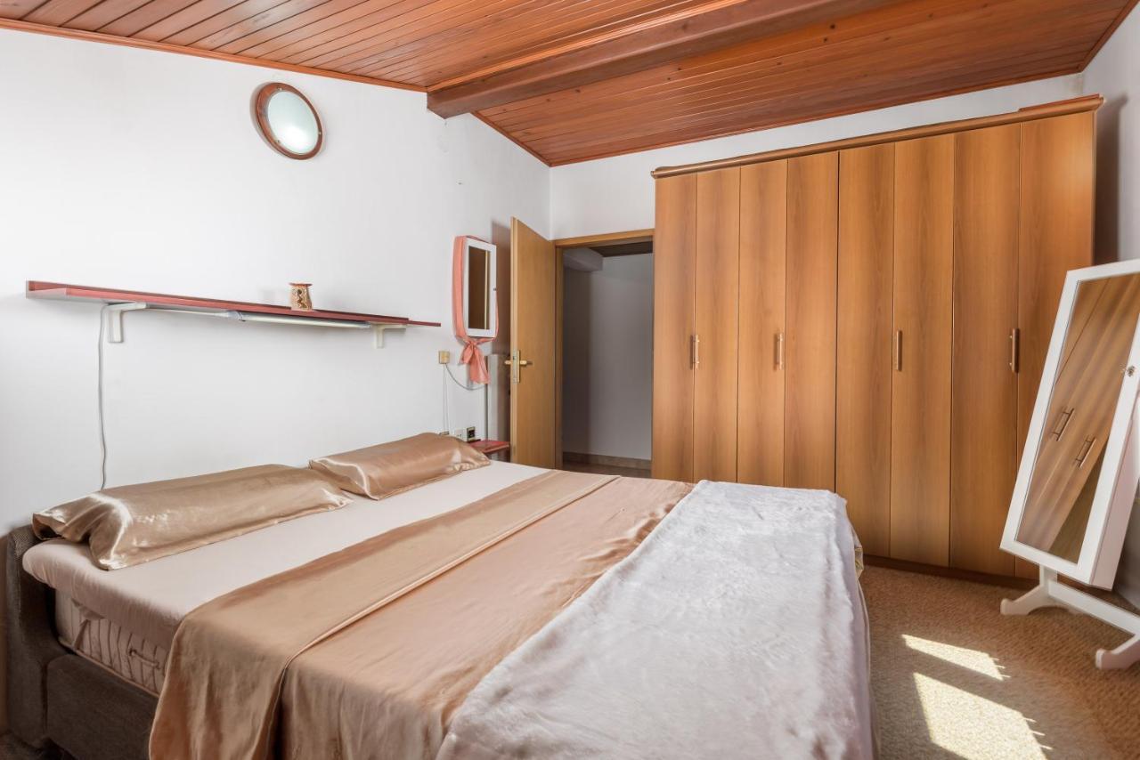 Apartment Magda With A Parking Space And Sea View Rijeka Bagian luar foto
