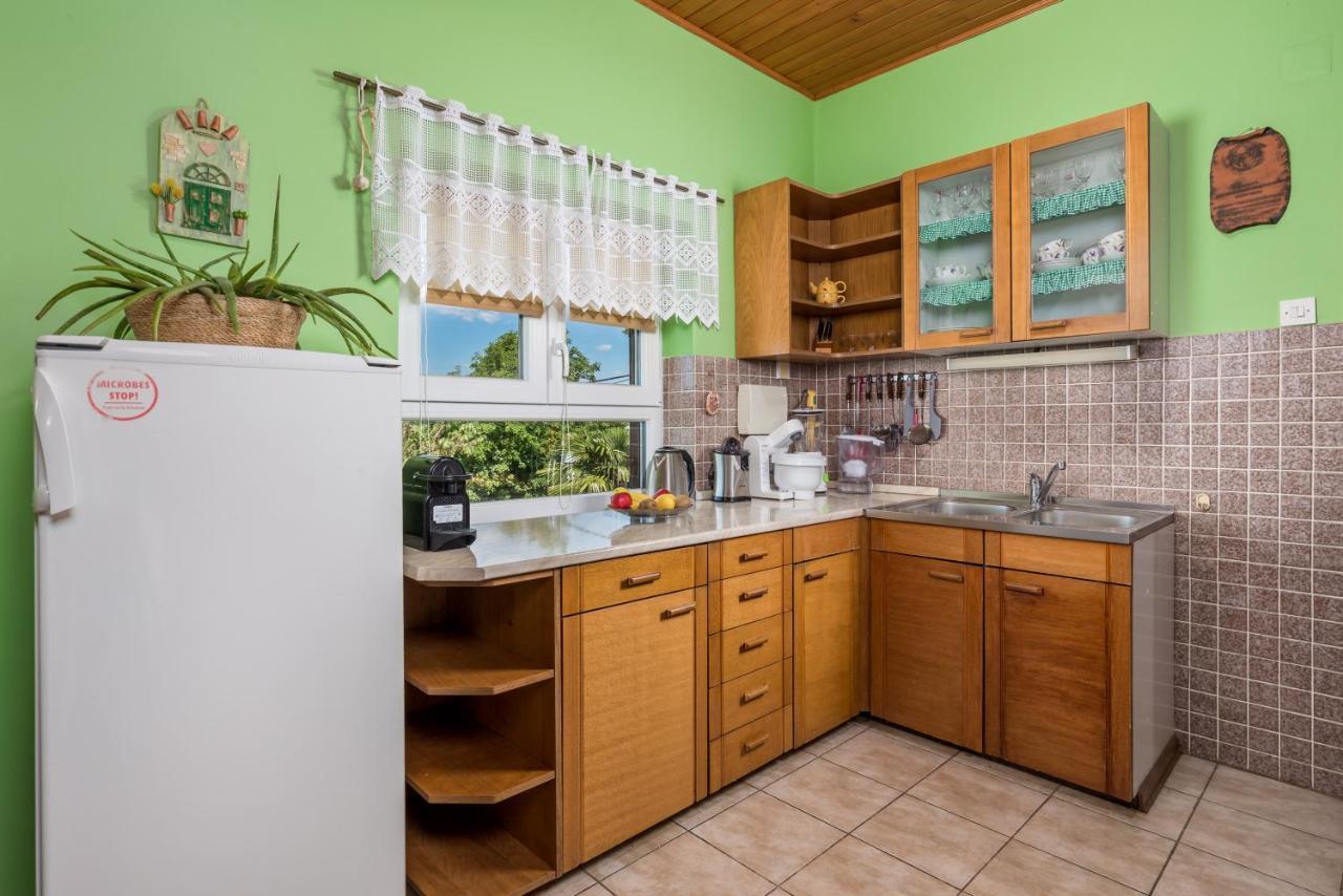 Apartment Magda With A Parking Space And Sea View Rijeka Bagian luar foto